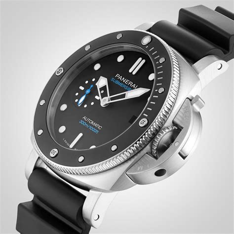 panerai submersible watch 42mm